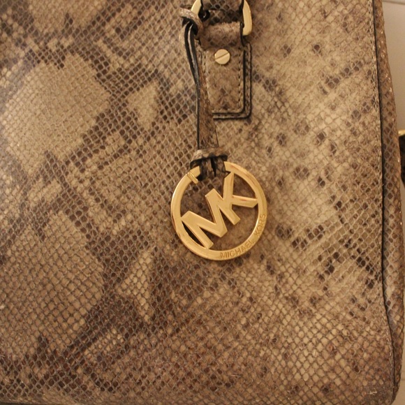Michael Kors python purse - Picture 3 of 7